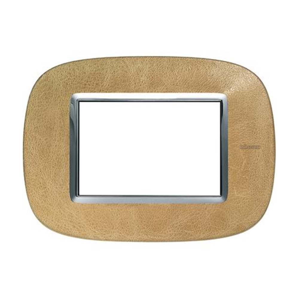 Placca 3 moduli colore pelle sabbia AXOLUTE - BTICINO LEGRAND HB4803SLC