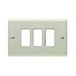 Placca 3 Fori Alluminio Anodizzato Paglierino Tipo Magic - COD. FG11103