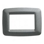 PLACCA A 4 POSTI DI COLORE TITANIO METALIZZATO - GEW GW32704