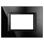 placca rettangolare 3 moduli - Nighter - BTICINO LEGRAND HA4803VNB