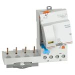 Interruttore Magnetotermico 4 Poli Curva C 50A 4,5 KA - BTICINO LEGRAND G44A63