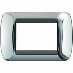 LIVING INT - PLACCA 3 POSTI CROMO LUCIDO - BTICINO LEGRAND L4803CR